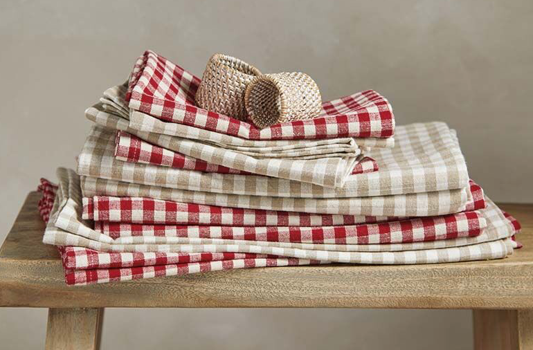 Red and online white table runner